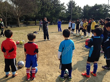 長洲にこにこクラブ 新春特別サッカー教室 を開催しました 長洲町ホームページ